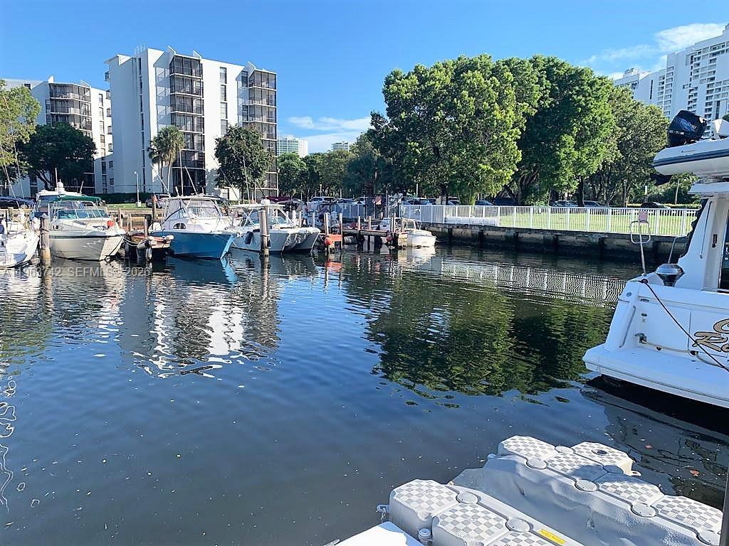 3375 N Country Club Drive, Aventura, FL 33180, Aventura