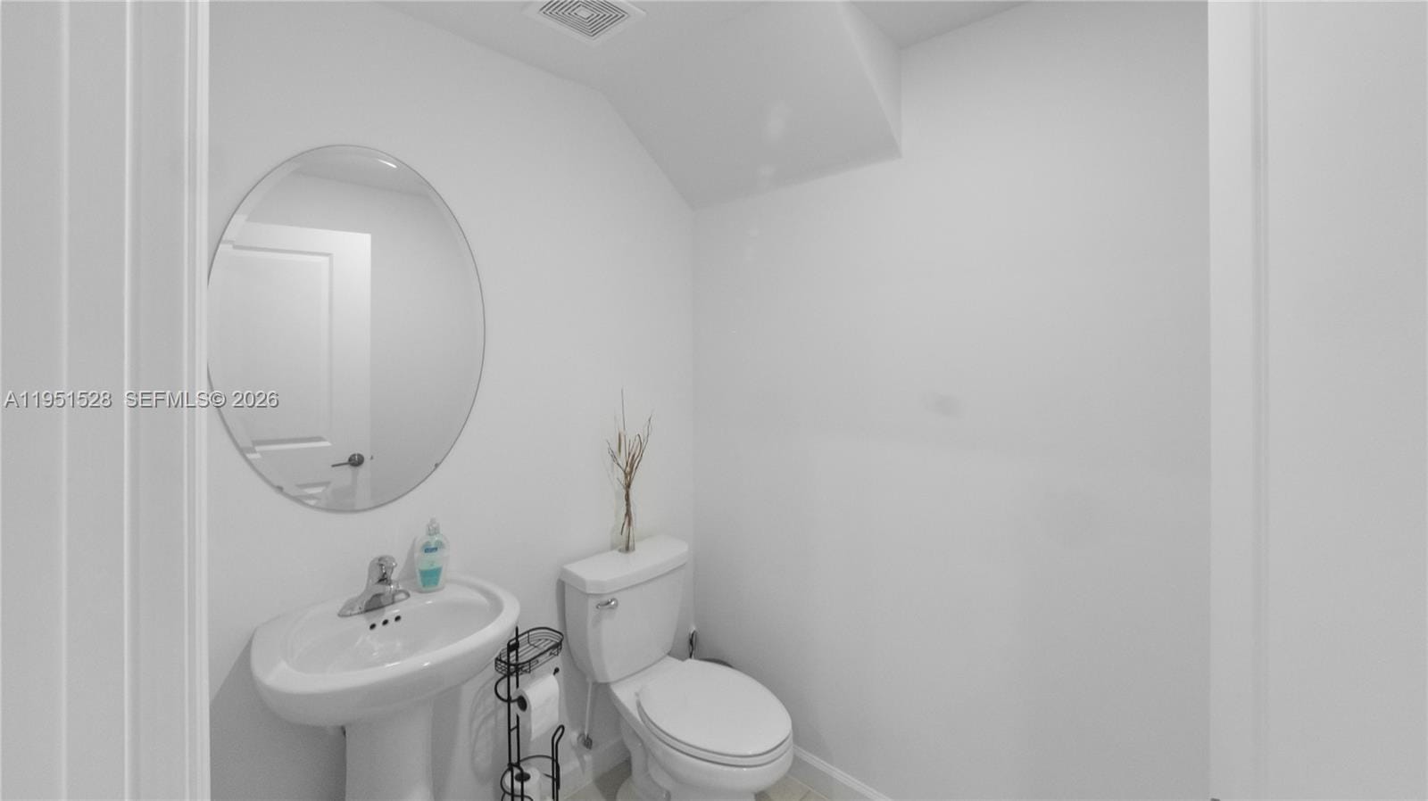 5544 NW 27th Place, Lauderhill, FL 33313 photo 16