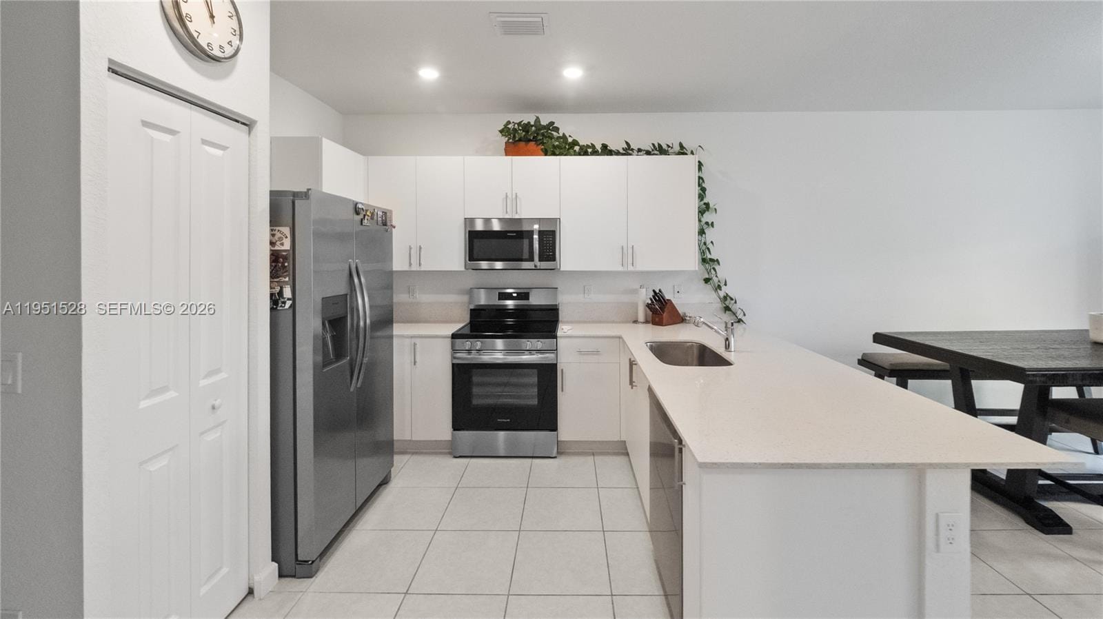 5544 NW 27th Place, Lauderhill, FL 33313 photo 4