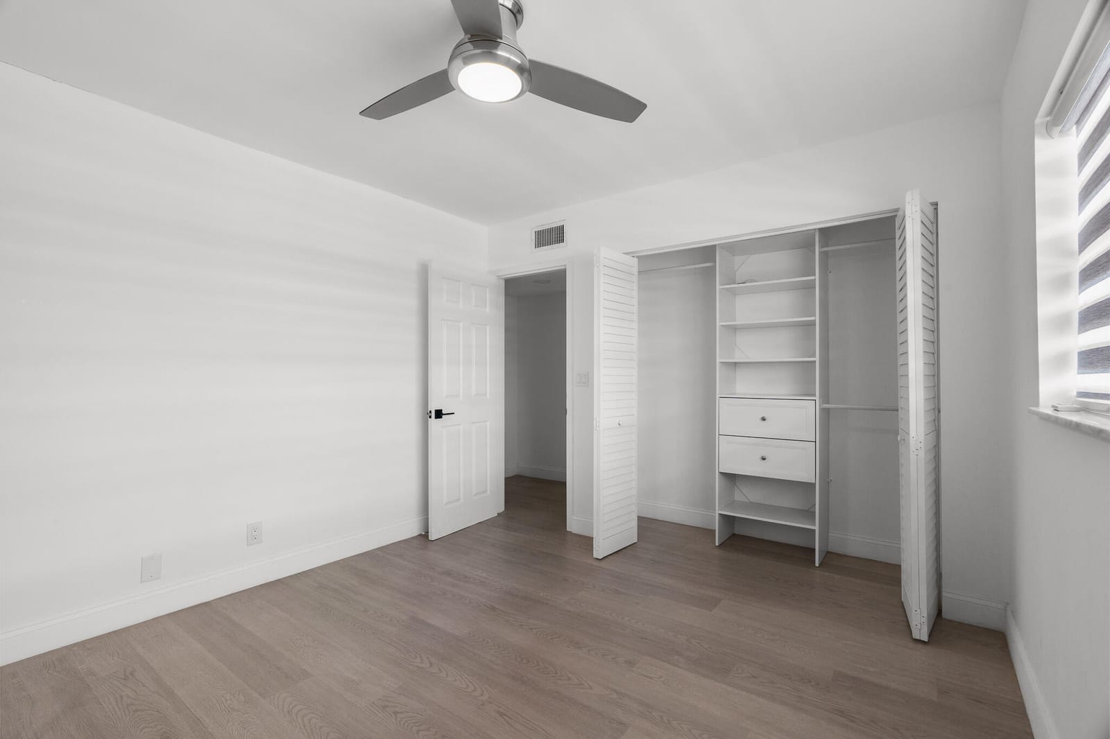 5 Abbey Lane 207, Delray Beach, FL 33446 photo 14