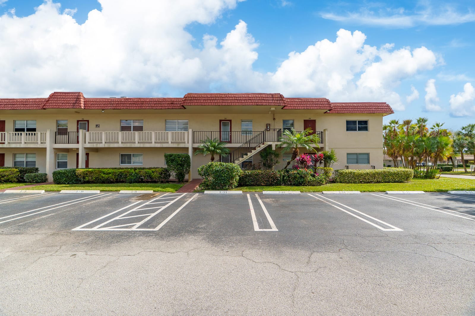 5 Abbey Lane 207, Delray Beach, FL 33446 photo 29