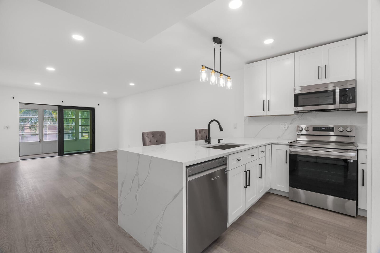 5 Abbey Lane 207, Delray Beach, FL 33446 photo 8