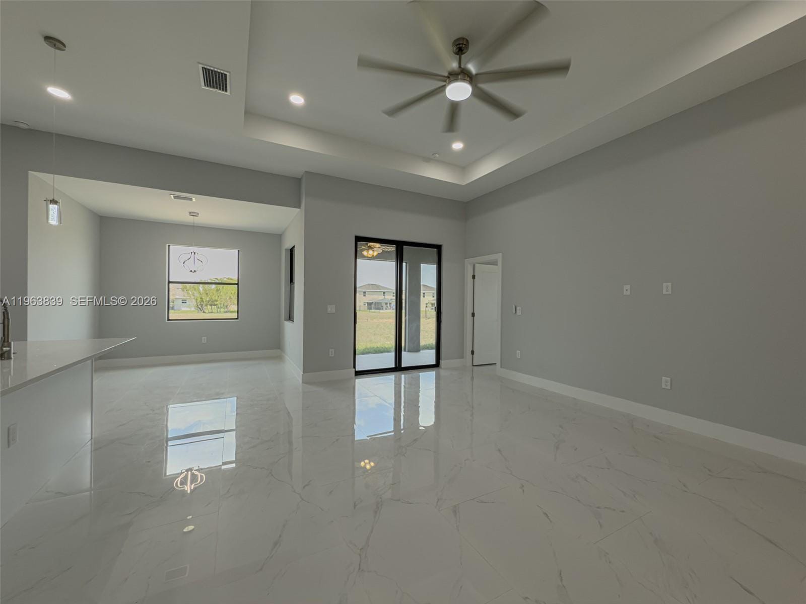 417 Paddock Street — photo 11