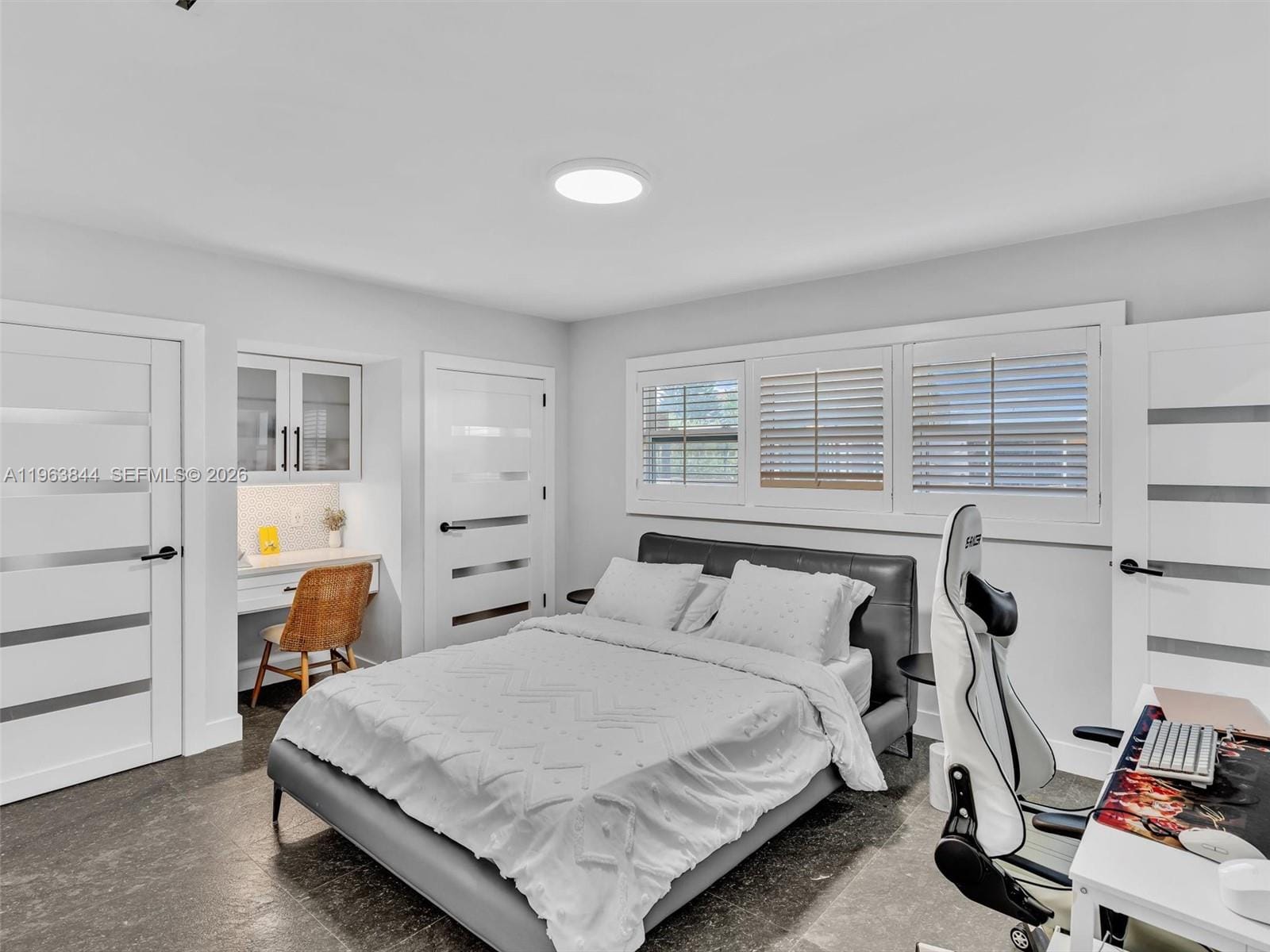 840 S Southlake Drive, Hollywood, FL 33019 photo 15