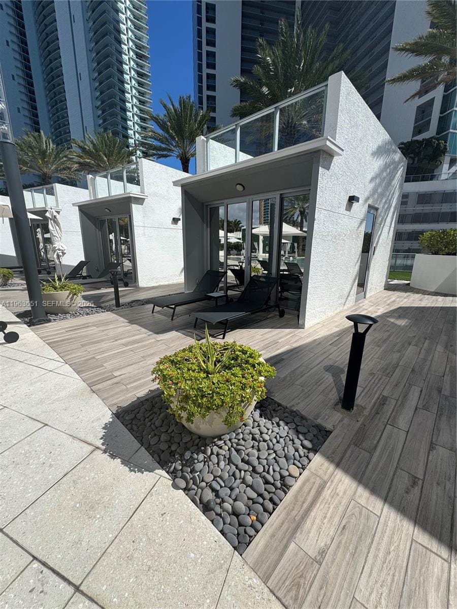 851 NE 1st Avenue 1, Miami, FL 33132 photo 7