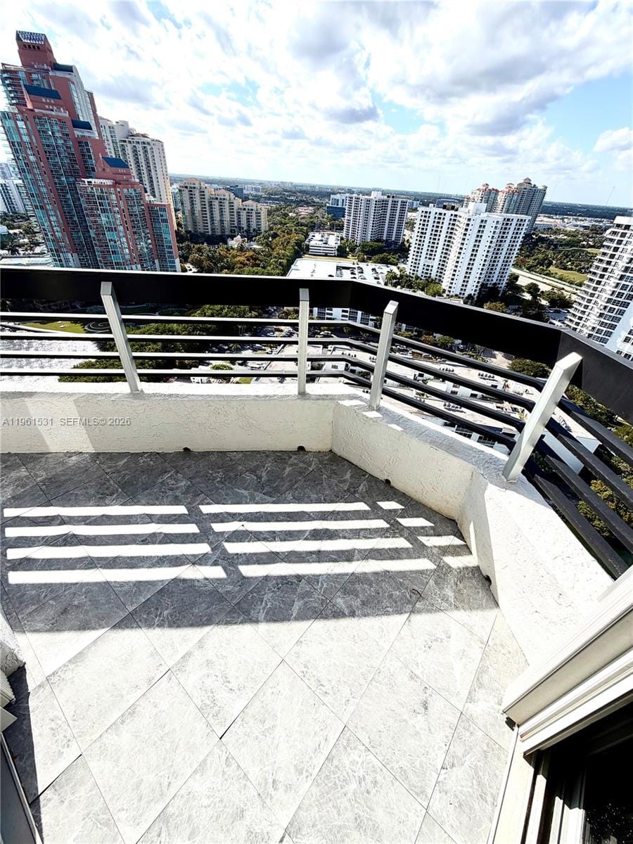 3530 Mystic Pointe Drive 2605, Aventura, FL 33180 photo 17