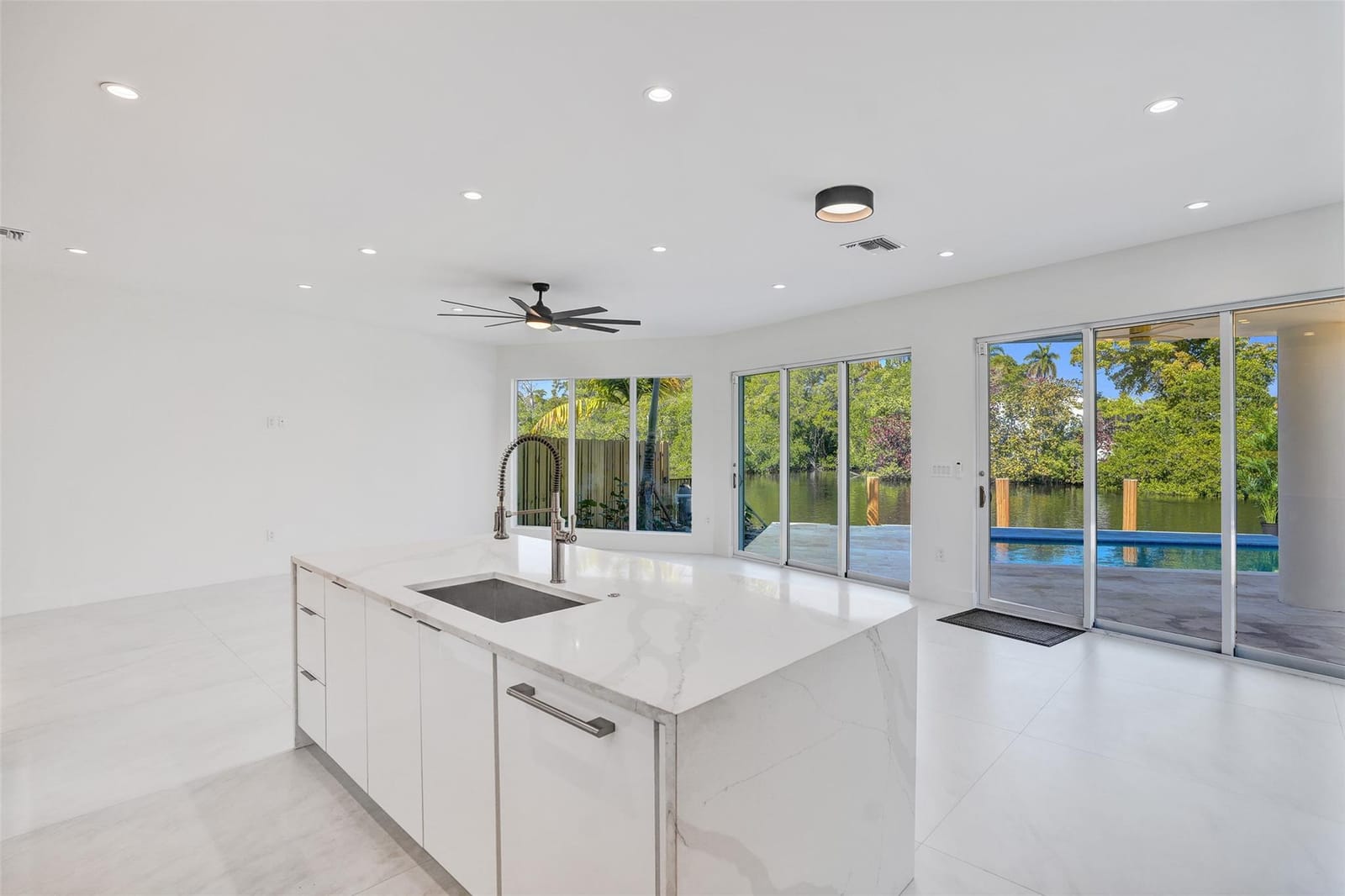 1133 NE 18th Court, Fort Lauderdale, FL 33305 photo 8
