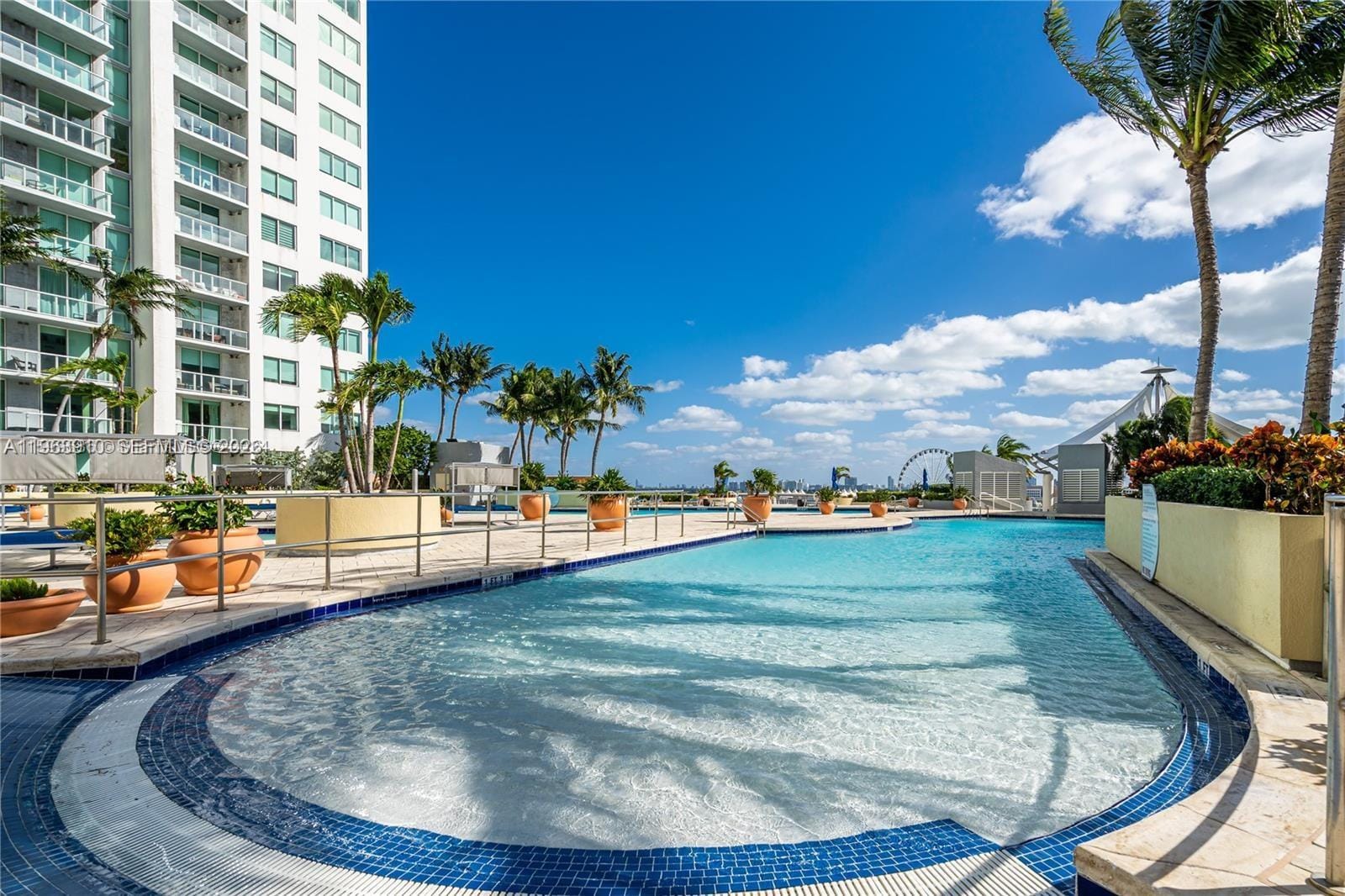 253 NE 2nd Street 433, Miami, FL 33132 photo 17