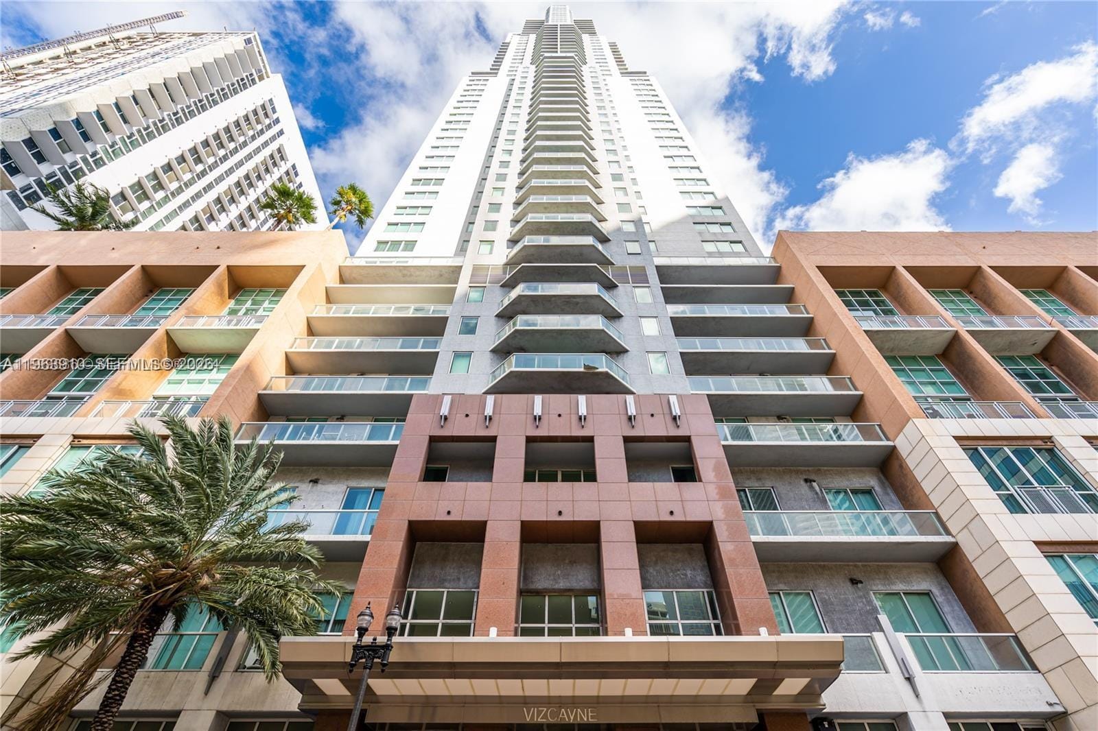 253 NE 2nd Street 433, Miami, FL 33132 photo 26