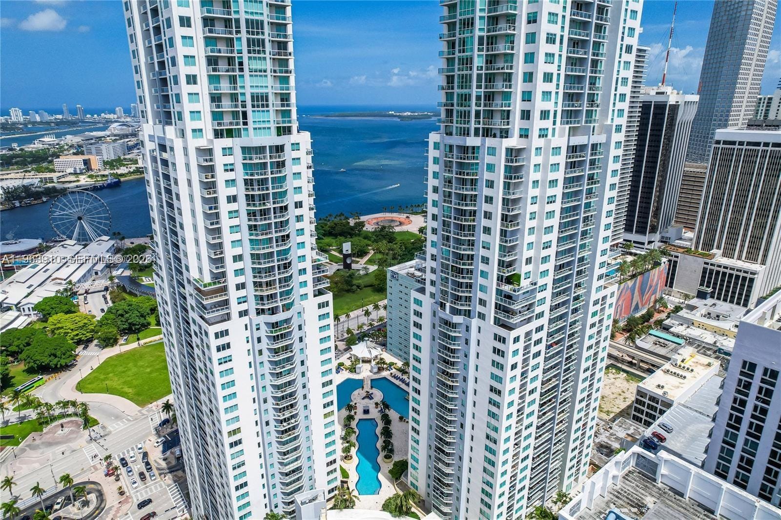 253 NE 2nd Street 433, Miami, FL 33132 photo 27