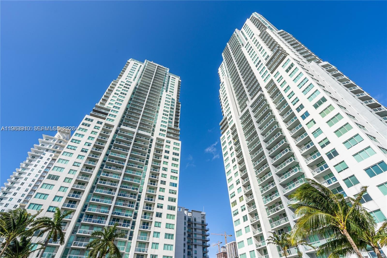 253 NE 2nd Street 433, Miami, FL 33132 photo 28