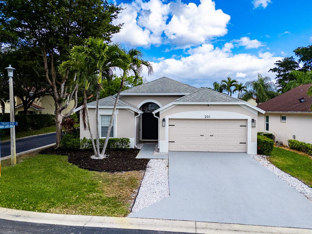 201 Trails End, Greenacres, FL 33413 photo 2