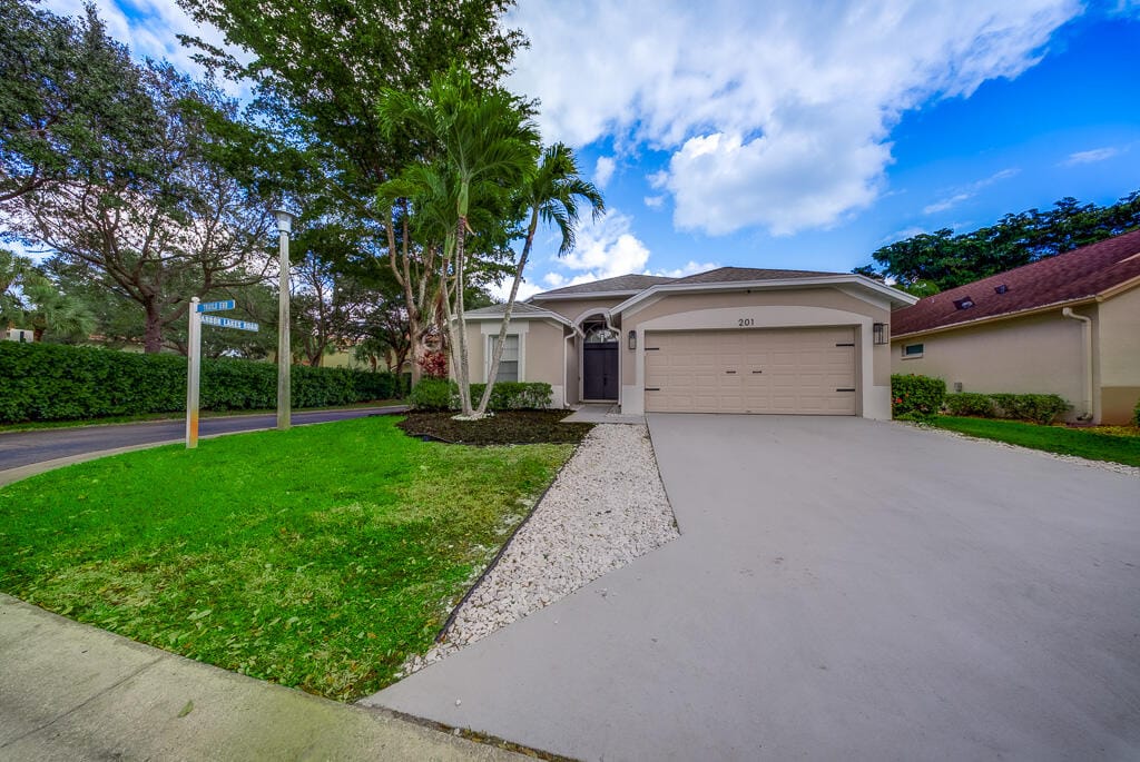 201 Trails End, Greenacres, FL 33413 photo 3