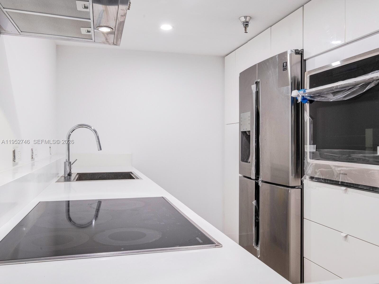 20505 E Country Club Drive 531, Aventura, FL 33180 photo 6
