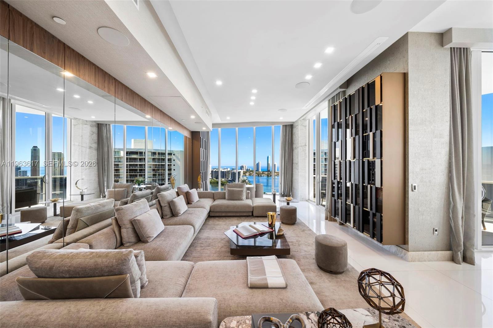 4100 Island Boulevard PH1, Aventura, FL 33160, Aventura