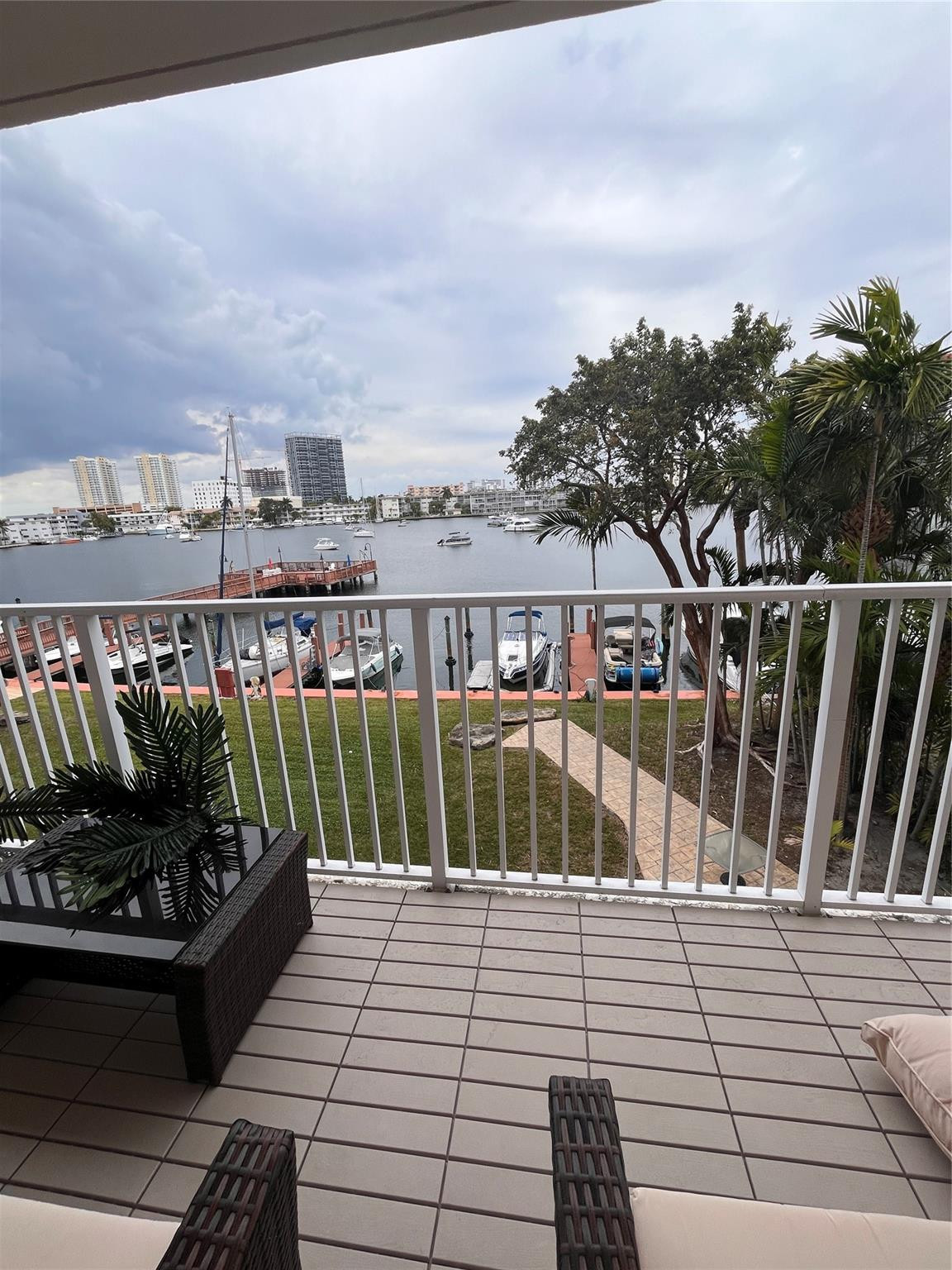 400 Golden Isles Drive 20, Hallandale Beach, FL 33009, Hallandale Beach