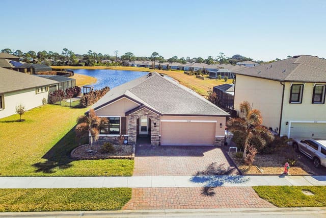 6560 Canterbridge Drive, Vero Beach, FL 32967