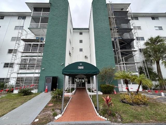 4751 NW 21st Street 114, Lauderhill, FL 33313