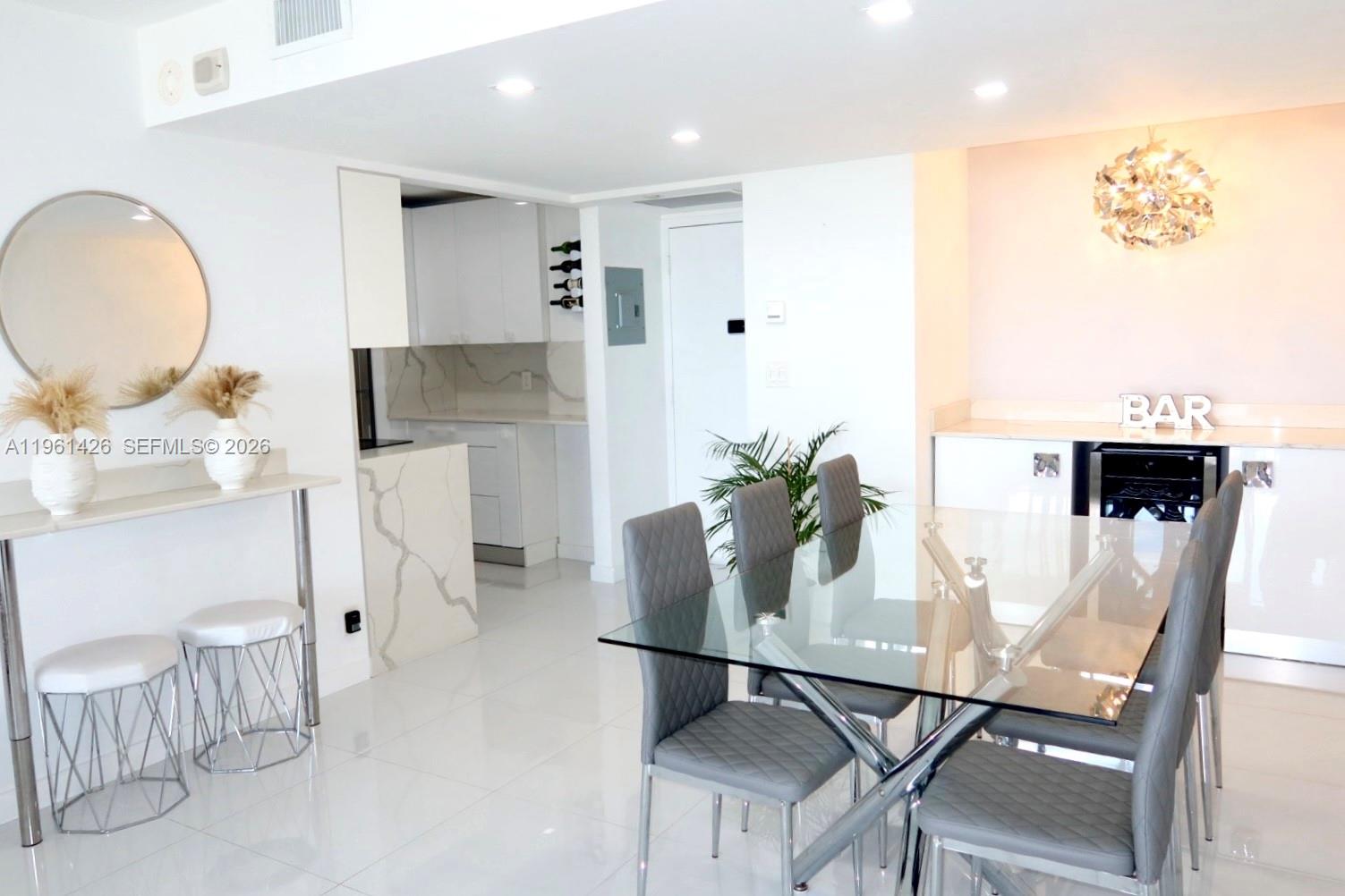 20301 W Country Club Drive 1422, Aventura, FL 33180, Aventura