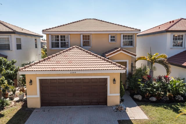 3944 Crescent Creek Drive, sold in Coconut Point, Coconut Creek, FL