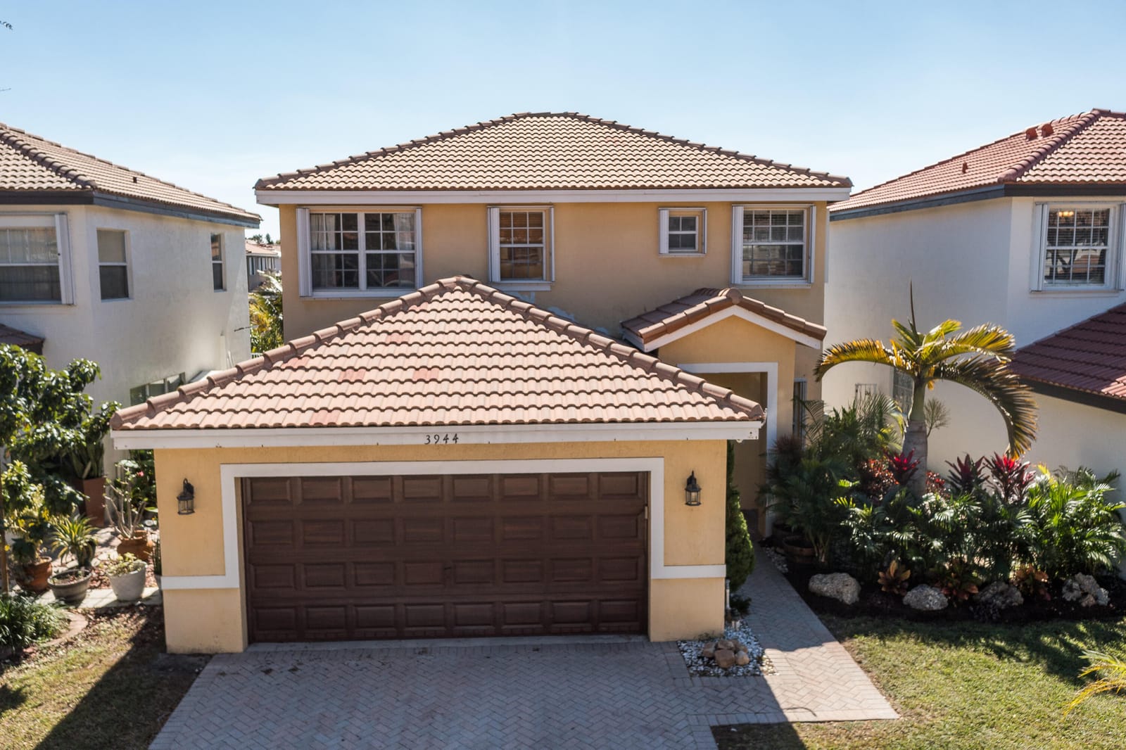 3944 Crescent Creek Drive, Coconut Creek, FL 33073
