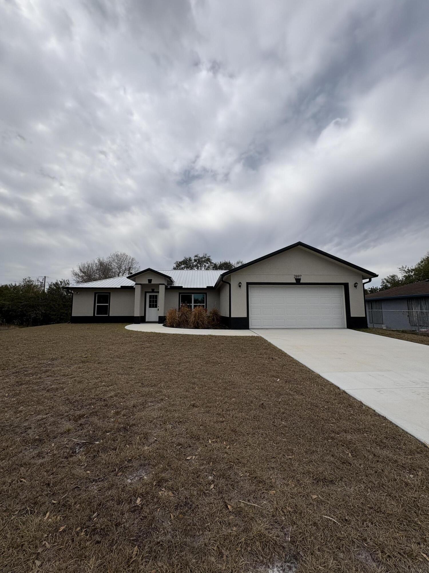 2897 NW 37th Avenue, Okeechobee, FL 34972, Okeechobee