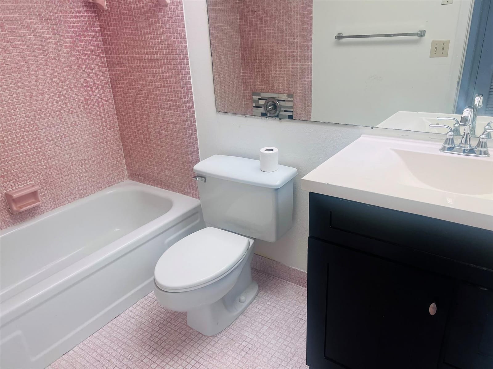 4046 NW 19th Street 203, Lauderhill, FL 33313 photo 7