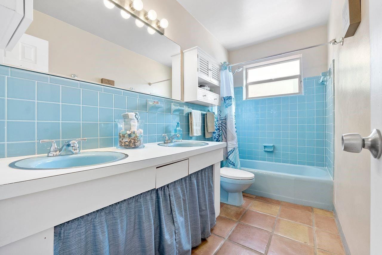 2410 Montego Drive, Miramar, FL 33023 photo 24
