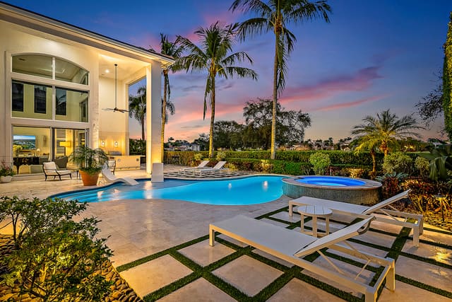 626 Hermitage Circle, sold in Frenchmans Reserve Pcd G, Palm Beach Gardens, FL