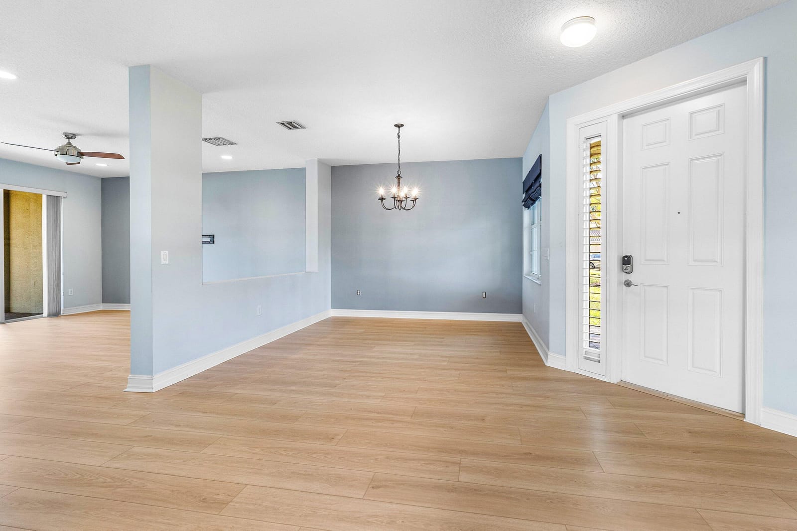 8316 Calabria Lakes Drive, Boynton Beach, FL 33473 photo 6