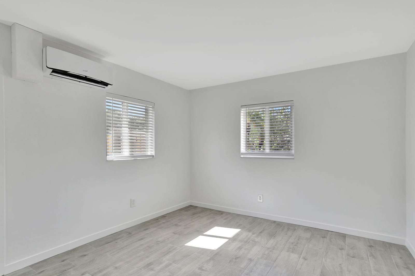 1000 SW 30th Street 1 — photo 8