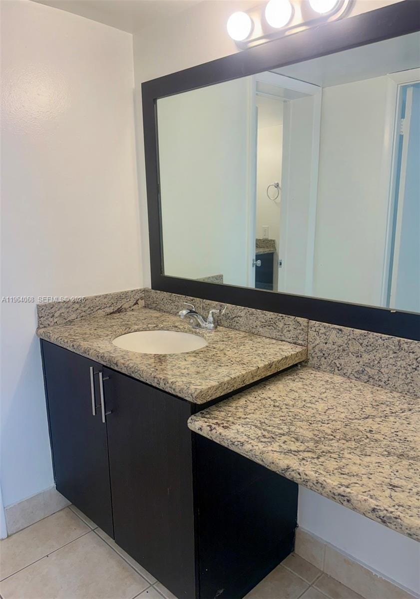 494 NW 165th St Road C508, Miami, FL 33169 photo 12