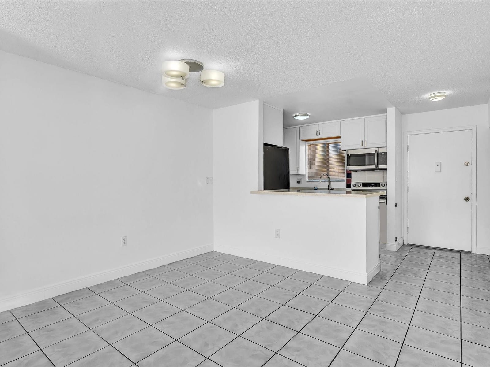 6034 Forest Hill Boulevard 107 — photo 11