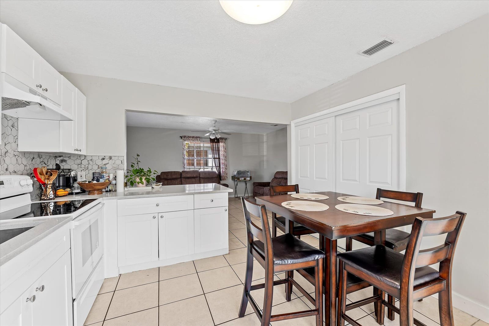 1012 Green Street, West Palm Beach, FL 33405 photo 3