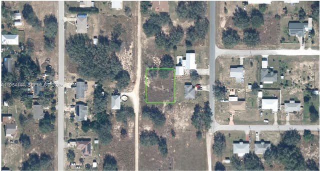 388 N Macedonia Road, Avon Park, FL 33825