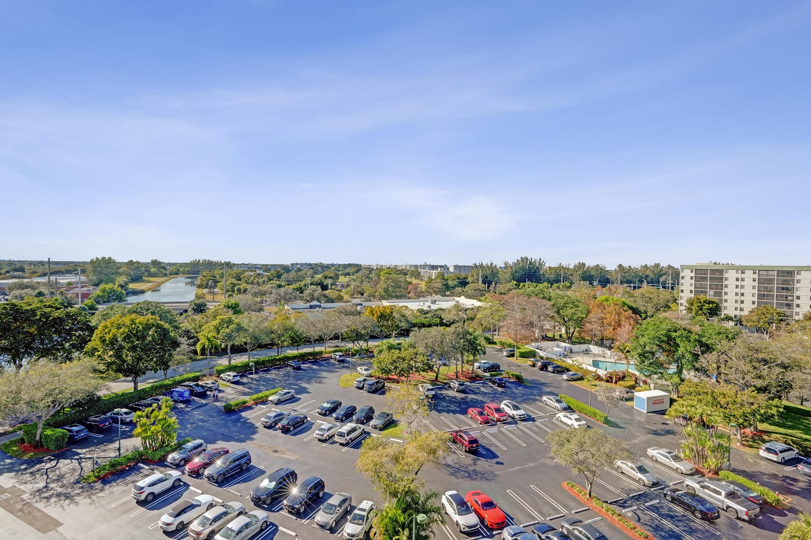 2334 S Cypress Bend Drive 907 — photo 8