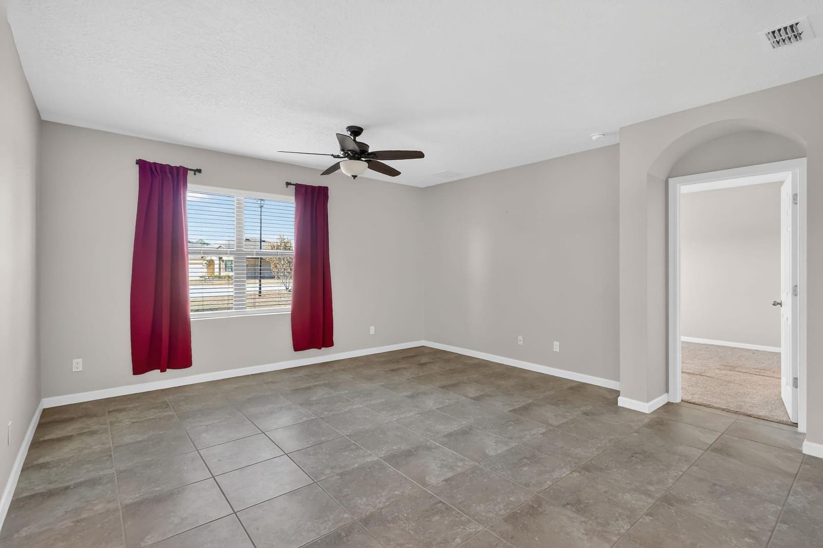 6556 NW Oaklawn Way — photo 5