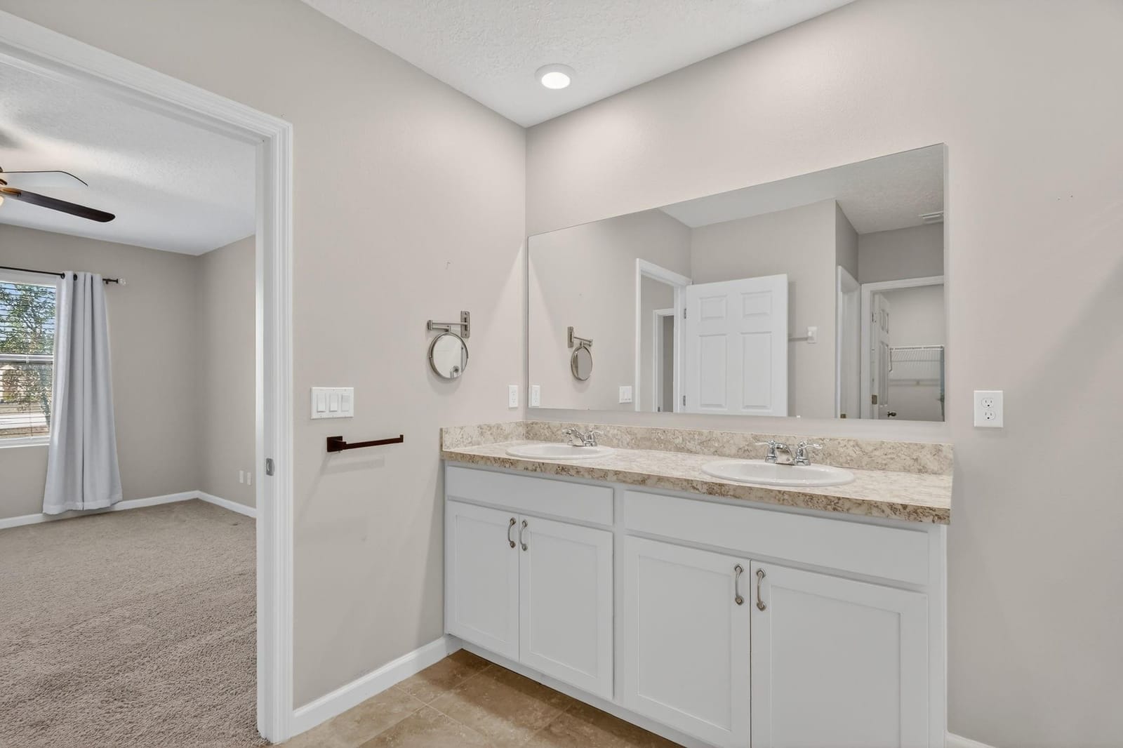 6556 NW Oaklawn Way — photo 7