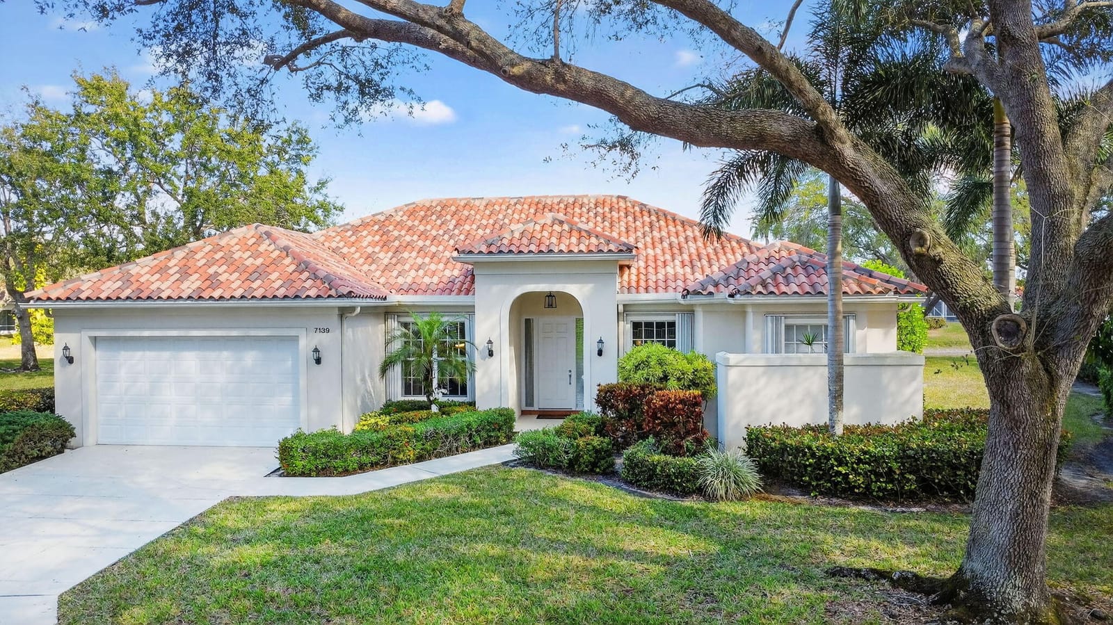 7139 Crystal Lake Drive, West Palm Beach, FL 33411