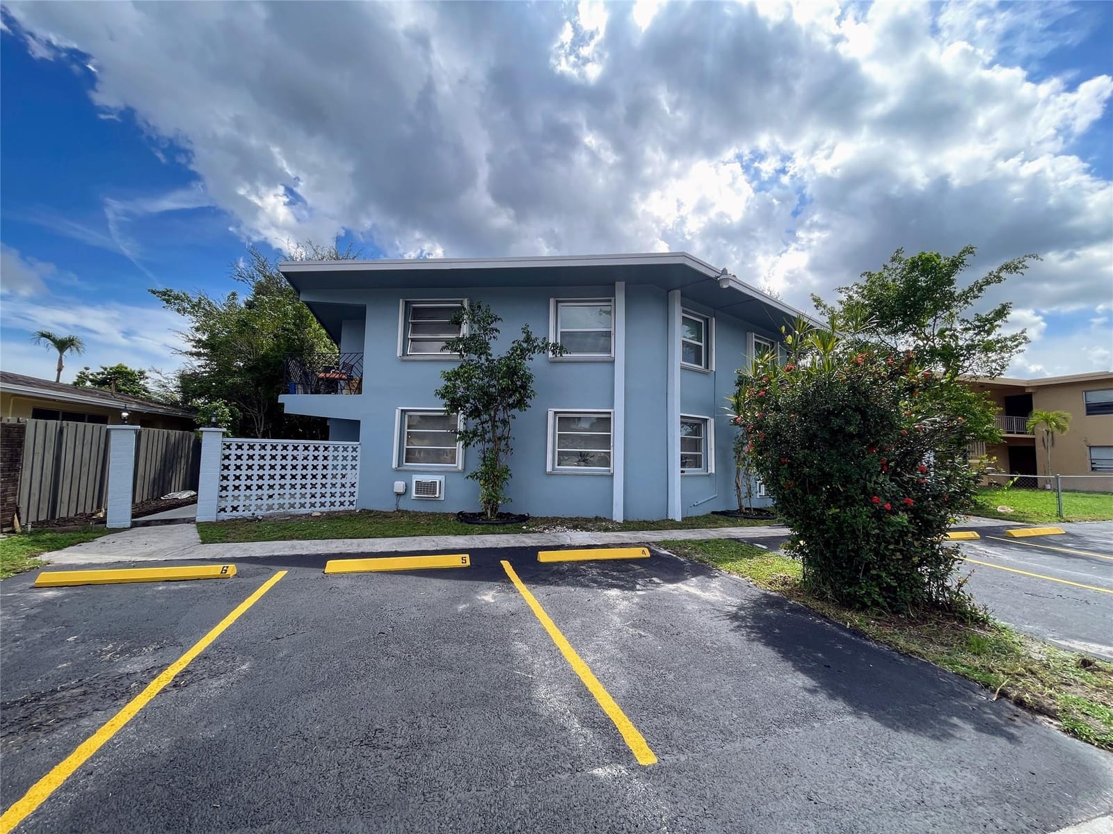 3760 SW 1st Street — photo 2