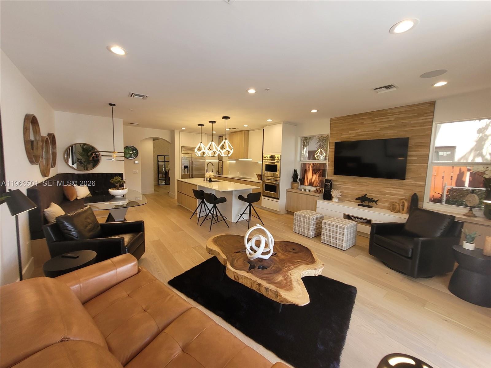 1372 Bayview Drive, Fort Lauderdale, FL 33304