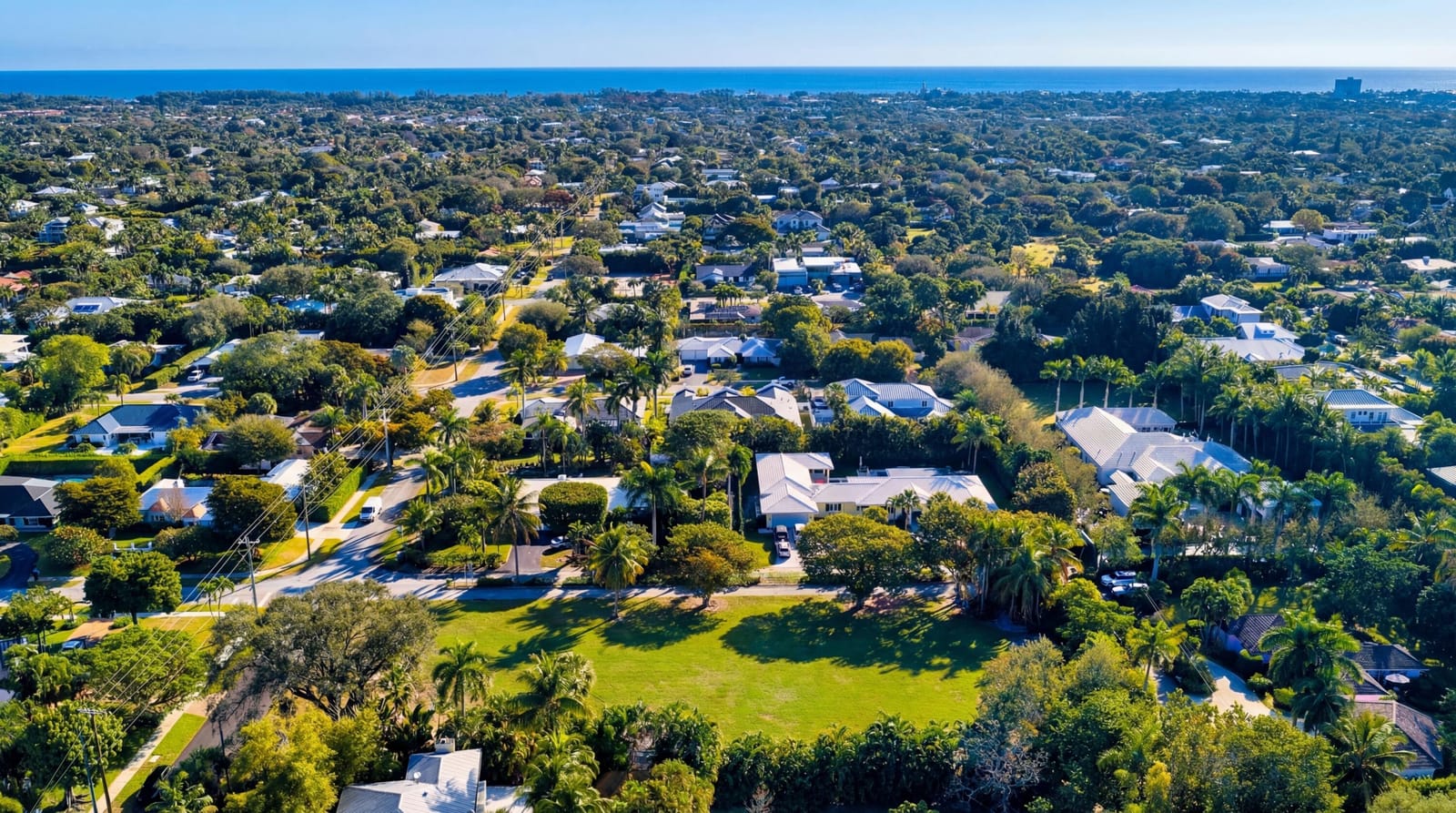 1010 Hibiscus Lane, Delray Beach, FL 33444 photo 2