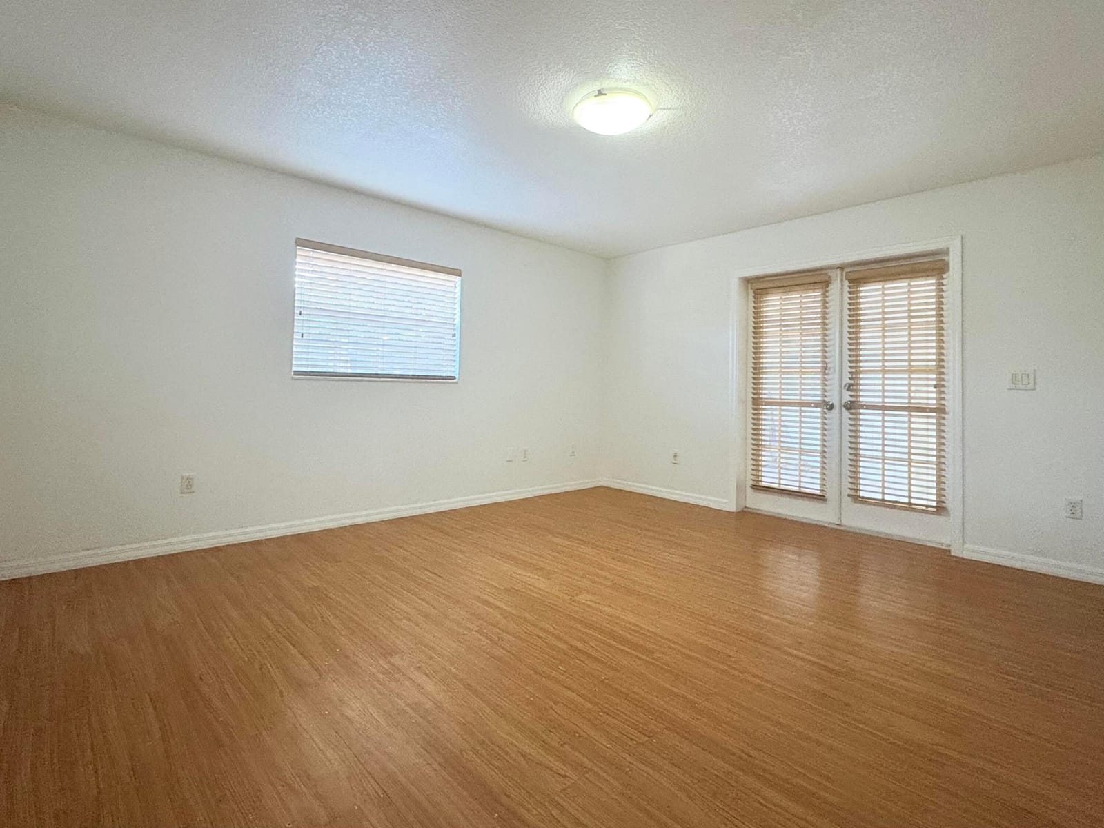 1107 Woodcrest Road W, West Palm Beach, FL 33417 photo 16