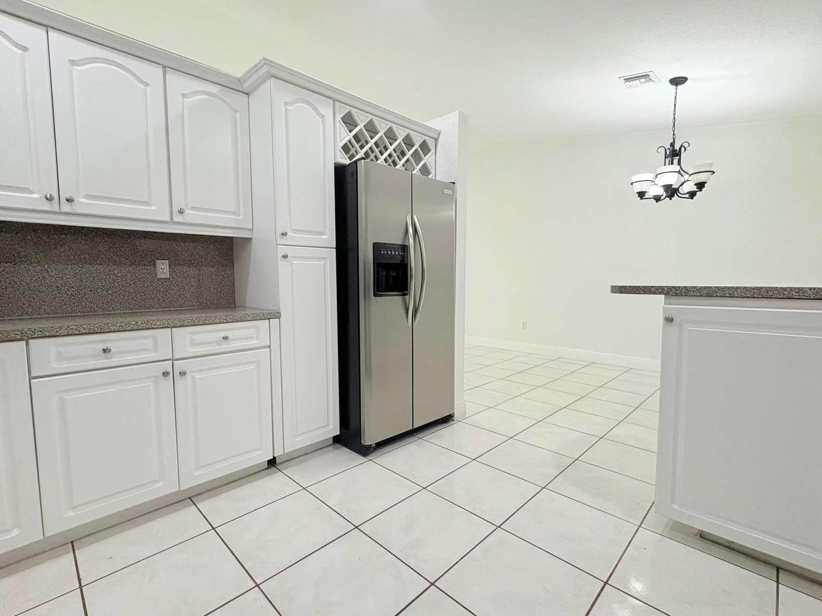 1107 Woodcrest Road W, West Palm Beach, FL 33417 photo 23