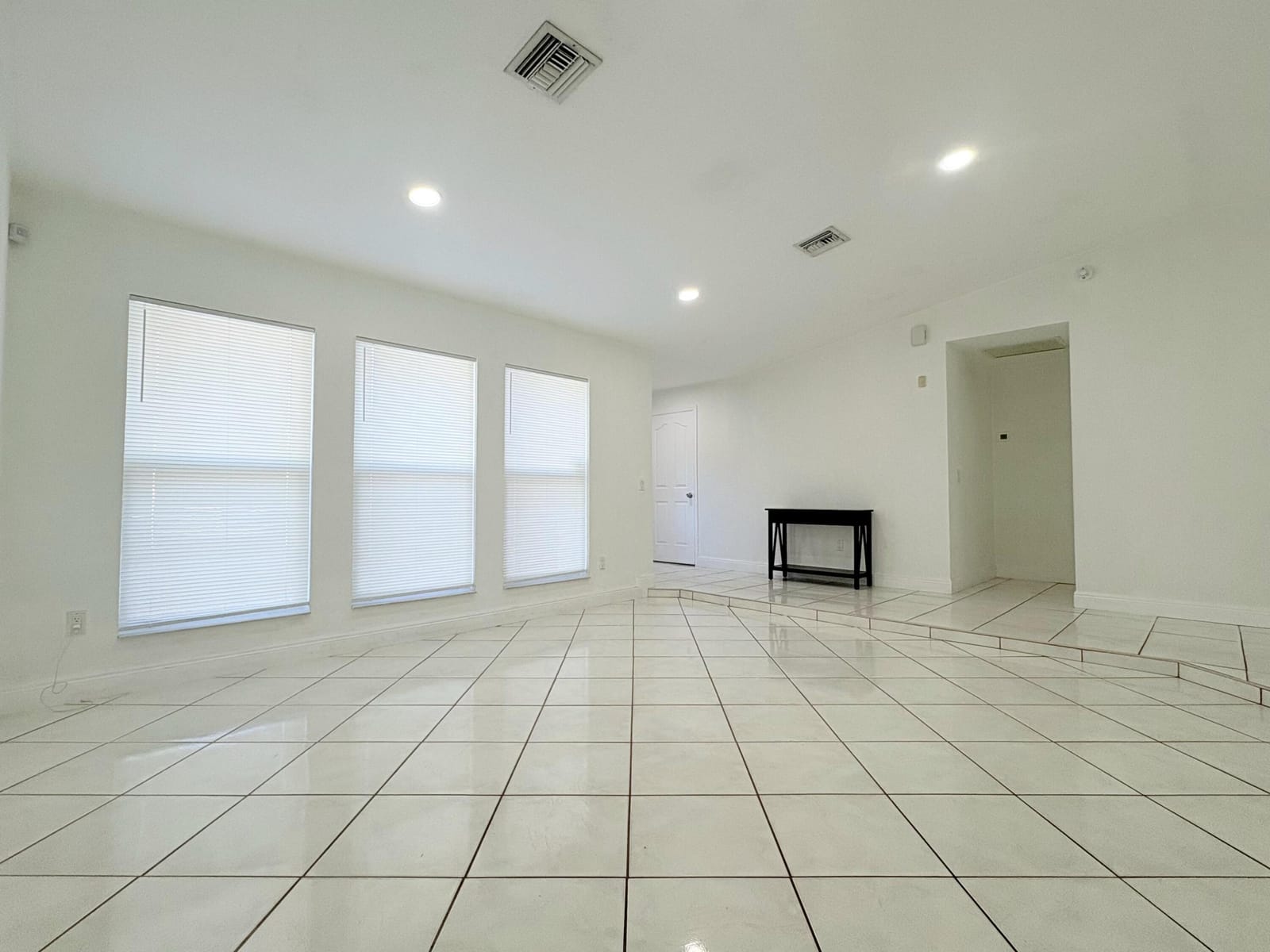 1107 Woodcrest Road W, West Palm Beach, FL 33417 photo 30