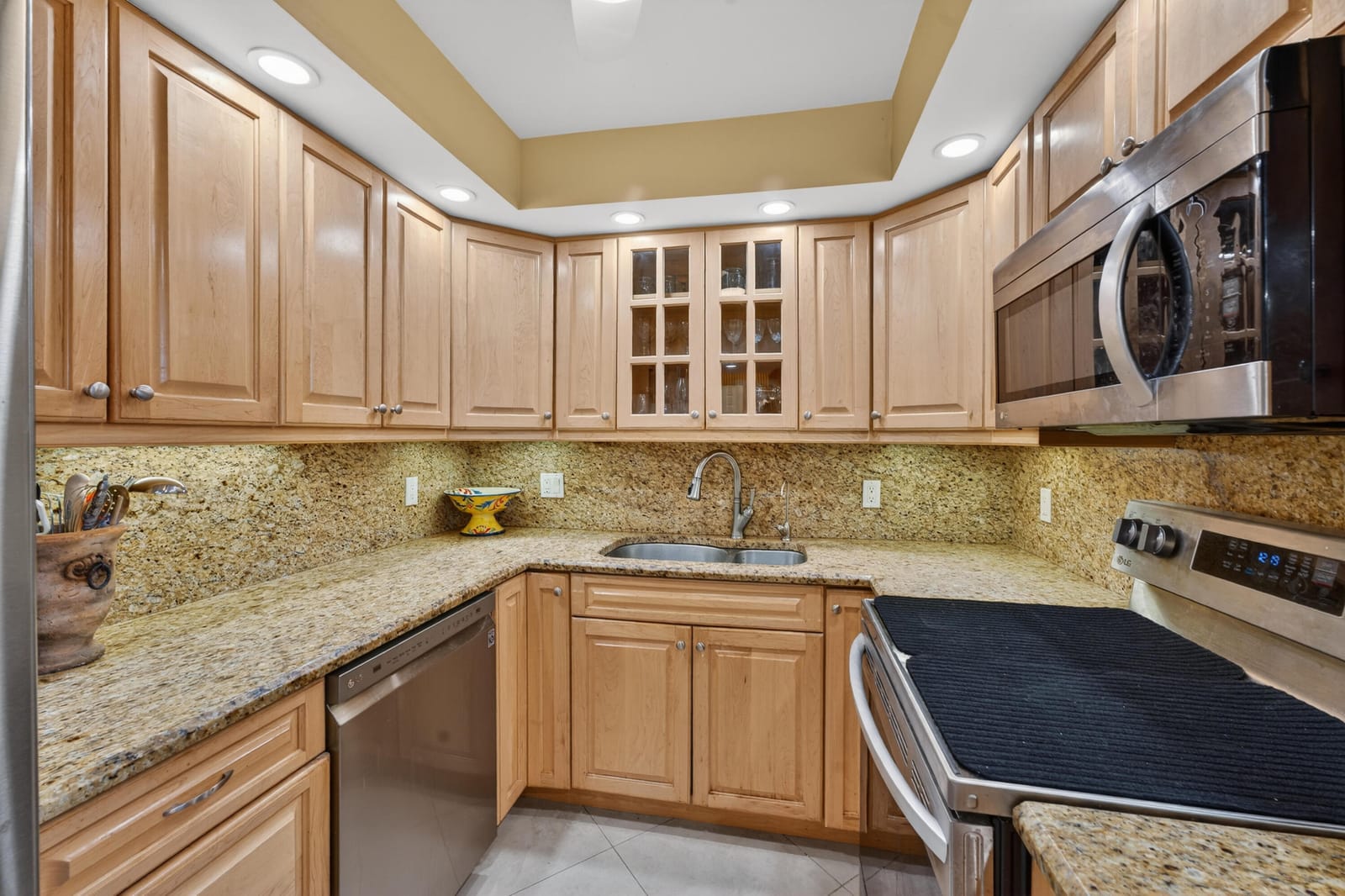 336 Golfview Road 704 — photo 7