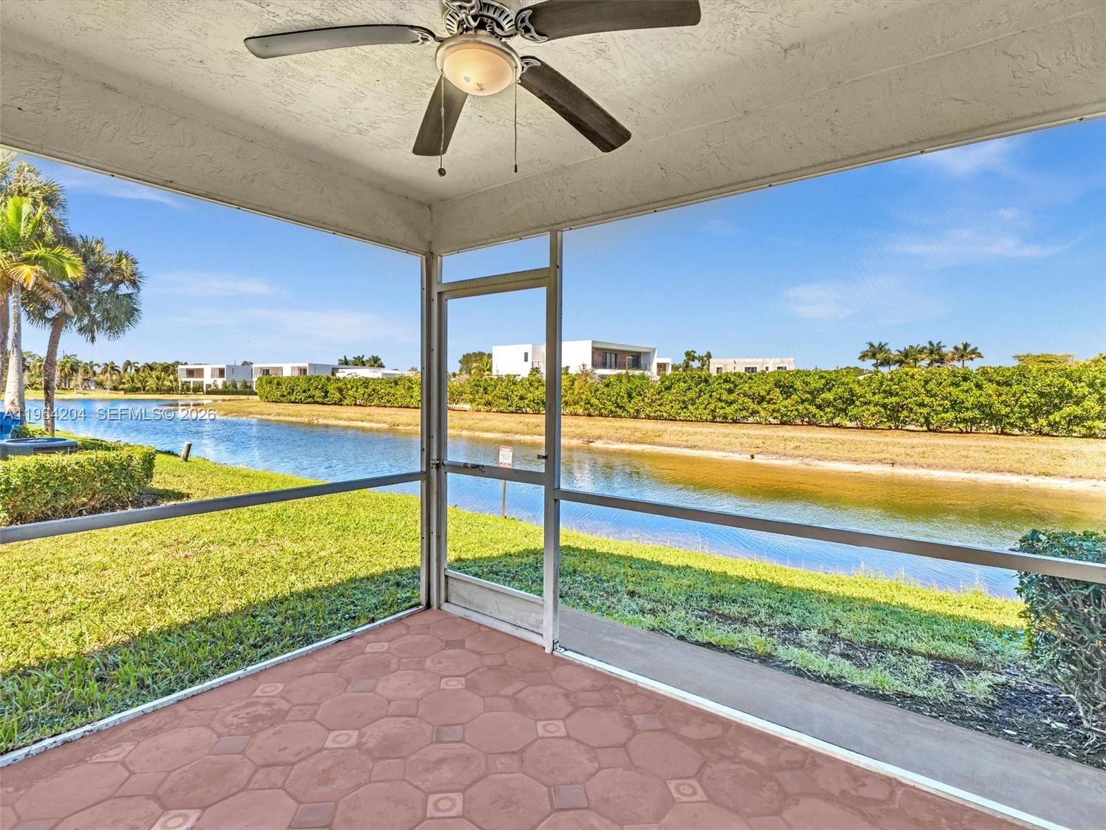60 Key West Court 60, Weston, FL 33326, Weston