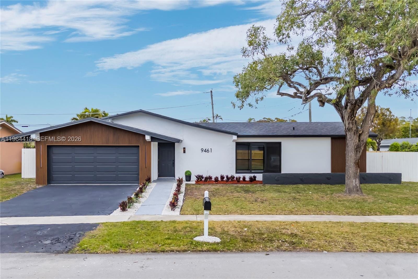 9461 NW 19th Place, Sunrise, FL 33322