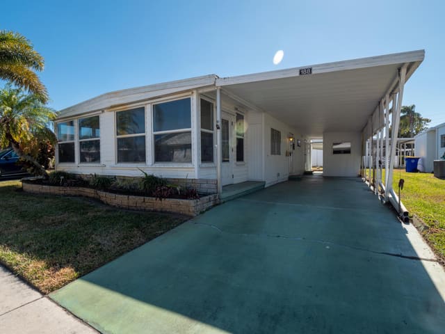 4300 SE Saint Lucie Boulevard 188, sold in Hidden Harbour, Stuart, FL