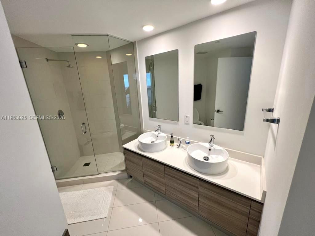 121 NE 34th Street 1516 — photo 10